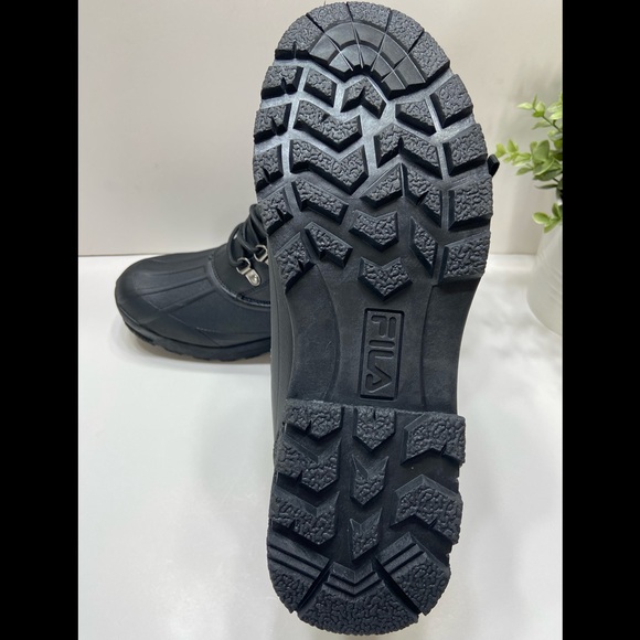 NEW Fila Weathertech Men's Extreme Waterproof Duck Boots Black 9.5-12 - Picture 5 of 9